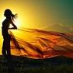 sunshine8213's profile picture. Femme amoureuse du monde!! Femme fan de lecture et écriture!Ecrivain/ CHRONIQUEUSE DE ☆Envie,d'envies☆sur FCBK. Accroche toi!