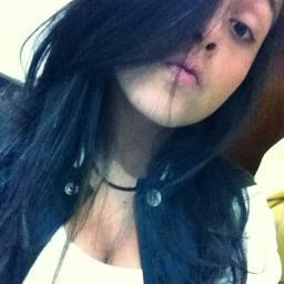 ✌ Ariana . 13 . instagram : ‎@dhrvidaleeh ☼ 
♥ DIRECTIONER ♥
http://t.co/j0eo0yJPfo ;)                                Skype leehtferrary27w