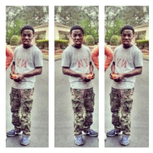 Straight From The Hood    (Oakland City) Im signing in 2yrs ! Dats right too!! Evry'Body Dream Chasing #1