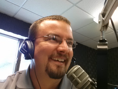 Sports Director at KLOH Radio and Play-by-Play voice of the Pipestone Arrows, Edgerton Flying Dutchmen & Southwest MN Christian Eagles. Thoughts are my own!