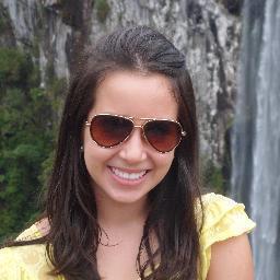 Posso ter defeitos, viver ansiosa e ficar irritada algumas vezes, mas não esqueço de que minha vida é a maior empresa do mundo!