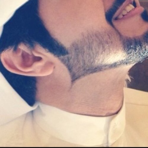 مـجرد شـاعـر لا اكثر ولا اقـل . . # kik:nauf_87