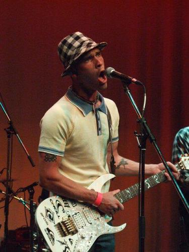 TheFlackMac's profile picture. Mad On Music, Crazed Surfer, Fuck Lame - Create Fame, Life Art...Upholsterer!