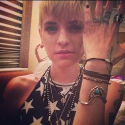 (RP) Catch a falling star.Chase all your dreams and don't let them go..Fashion.Snakes.Rock 'n' roll. #WildChild for life. {Single}