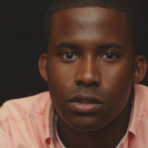 I'm just an easy going, fun loving guy.  Did i mention intelligent? ΑΦΑ