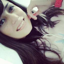 Geminiana, corinthiana, 17 anos, Impaciente, Sentimental, Irônica Estressada, Sincera, Ciumenta, Irritante & Desastrada,    razão da minha vida   DEUS ㅤㅤㅤ∞ ·