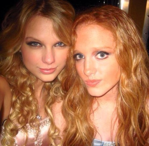 I'm Taylor Swift's best friend from high school. [FL-RP]