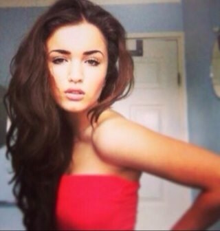 Fan of Yasmin . She's really funny !