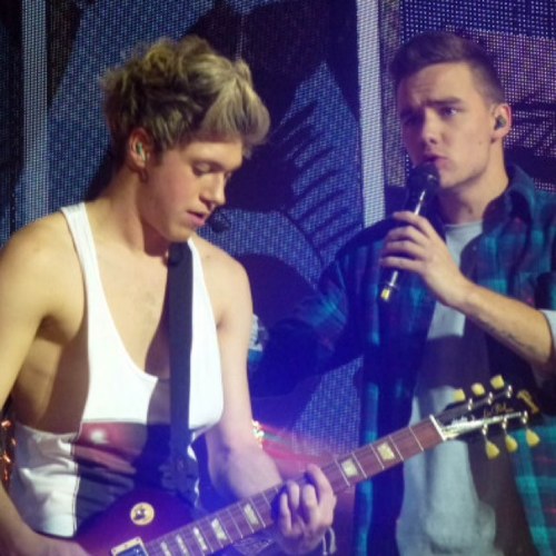 I like narry. Centenniaal high school ❤️