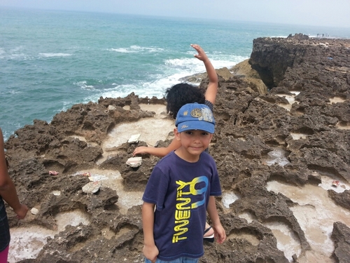 badr0304's profile picture. j ai 8 ans..Follow me I follow back....Thanks