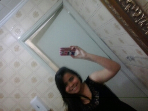 Meu cochao é de mola,meu travesseiro é de pena,vc que prefere as loiras ,nn sabe a potencia da morena !