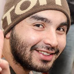 SimonJeanP's profile picture. Hy mi friends :) hola amigos me llamo Jean vivo en Chile, América del Sur, Panguipulli y estudiante de Ingeniería en Informatica