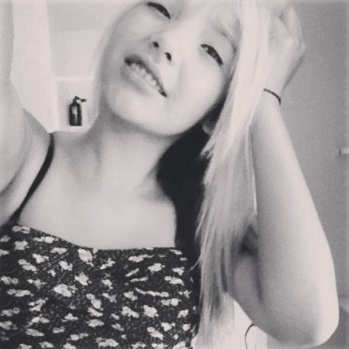 Follow me. I will follow you back :')