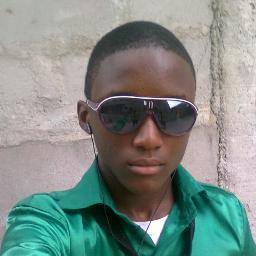 Young Valiant. It's aLL 'Bout Me..#team w.m.g  #team-ffb-Asap..#follow on Instagram @ valrayz