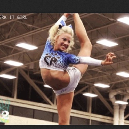cheer anon. point flyer ✨ obsessed with lady bullets, orange, and smoed. dont do it till you get it right, do it till you never get it wrong. im a princess