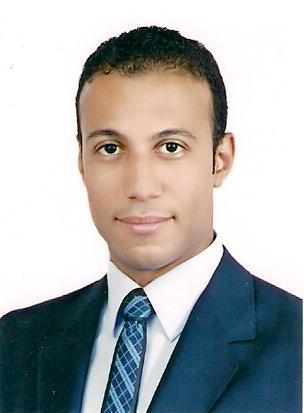 أَنــَـــا وإِنْ كُـنتُ الأَخِيــــــرُ زَمـَــــانـُـه لآتٍ بــِــــما لـَــــم يَـسـْـــتَـطـعــهُ الأَوَائــِـلُ