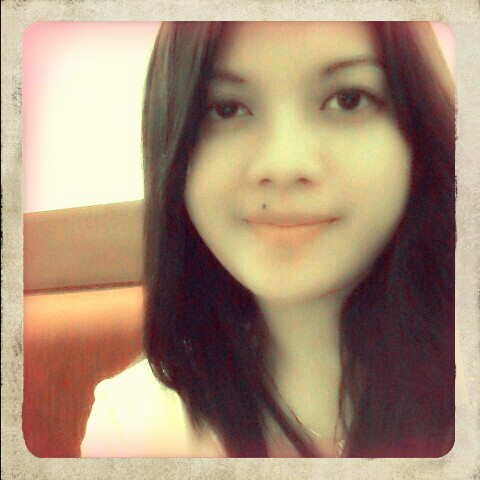 ♥ Allah | CWP's | wanna be a success entrepreneur | gemini | student of Airlangga University ☻