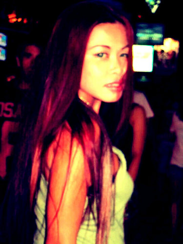 facebook amel_0768@yahoo.com
