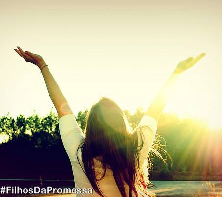 Você poderá diariamente desfrutar de nossos vérsiculos diários, testemunhos, palavras e muito mais! Deus te abençoará profundamente!