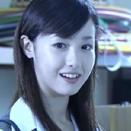 software engineer in three years，love movies，American TV play. need more friends on Twitter