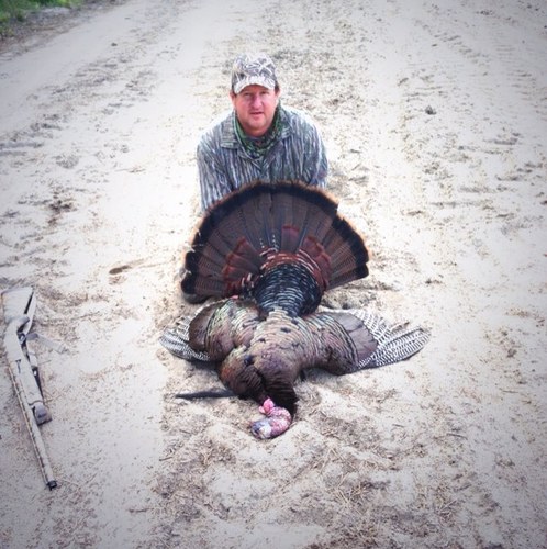 Father of 3 boys in the South. Baseball, golf, hunting, and fishing is what we do. Go Wolfpack.