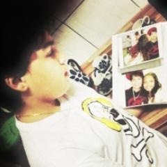 Se eu estiver que escolher entre você e um sorriso escolho você pois sem você não posso sorrir @lucassantossbt ♥