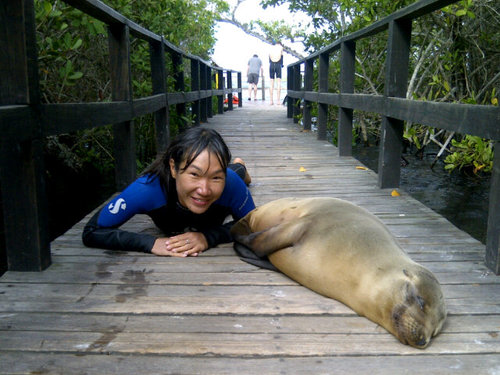 a dreamer, a big eater, a globe trekker wanna be, a lover of life
