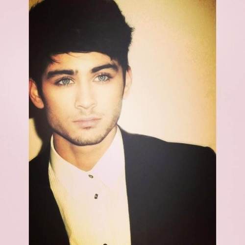 stayupall's profile picture. DONT FOLLOW, FO FOLLOW @imaharrygurl SHE FOLLOWS BACK.