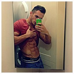 mosshesaucedo's profile picture. carismatico,encantador,dreamy, irresistible, sexy, sensual, always with the head up and down to earth so I'm simple and charismatic