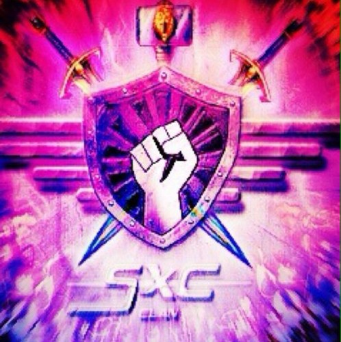 15, Modern Combat Player, and member of @SxCClaniOS