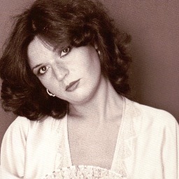Stefanie Covington Profile