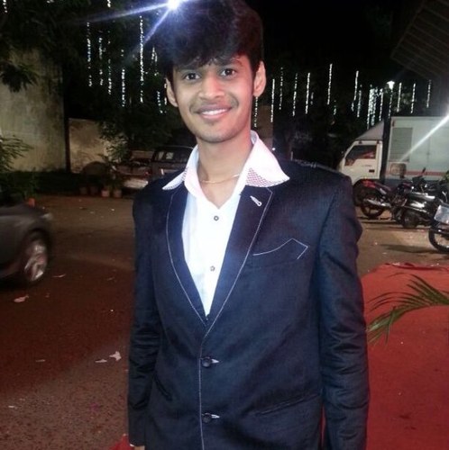 monikgada's profile picture. 