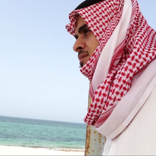 ان كانك على ذبح الوفى فيني قاوي
إذبح خفوقي اللي يحبك ولا تاب