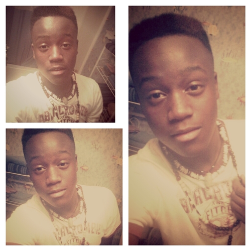 Sophmore Class Of 2016!!
Striving 4 Success! 
Music Geek! ♪♬
All u gotta Do is Follow Me! 
I'll Lead da Way ▷▷