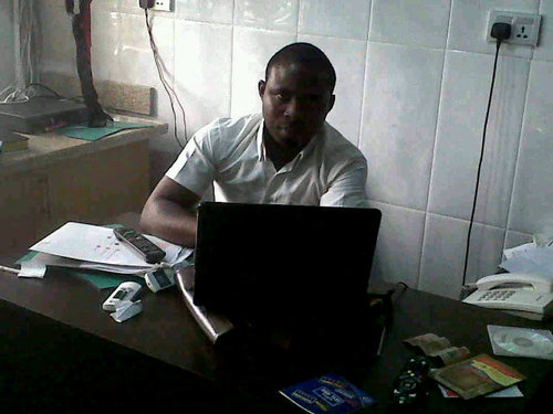 Am rasakraji simple n honesty is my watch ward