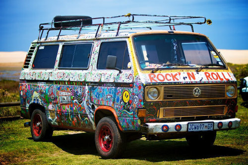 Surprise acoustic  acts,dj's and more on top of a crazy van! Yip,it's no illusion and no mirage! See you all at The Last Waltz @ Blue Moon 21-23 March!