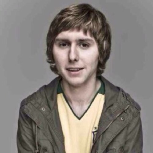 InbetweenJay_'s profile picture. *PARODY* of Jay Cartwright 
Your typical bus wanker! Follow me