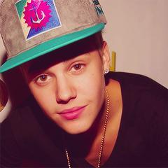 belieber_lonely's profile picture. @justinbieber  FOLLOW ME  :)