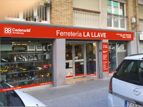 Ferreteria Familiar desde 1974 al servicio del cliente.