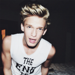 swag como estilo de vida. 1995 | Follow back ♥. | @codysimpson followed me on my personal account on 14/08/2012. SWAG. CODY|MILEY|JUST|AUSTIN|1D|DEMI.
