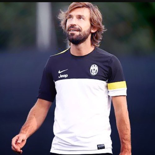 Andrea pirlo de beste spelmaker ter wereld Follow @sportwereldNL