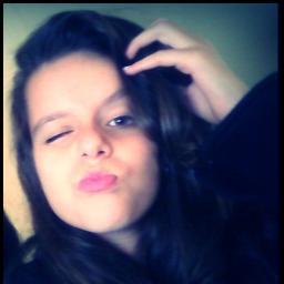 Vivo do meu Jeito , Se te incomoda e porqêe funciona ;* SEGUE? SIGO TODOS DE VOLTA♥