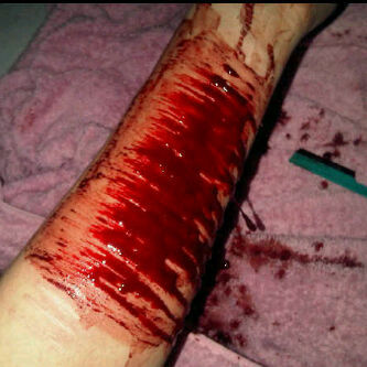 LINE : bewiiz1 PIN : 27ACE39C