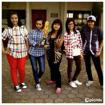 LeorenDhani's profile picture. 