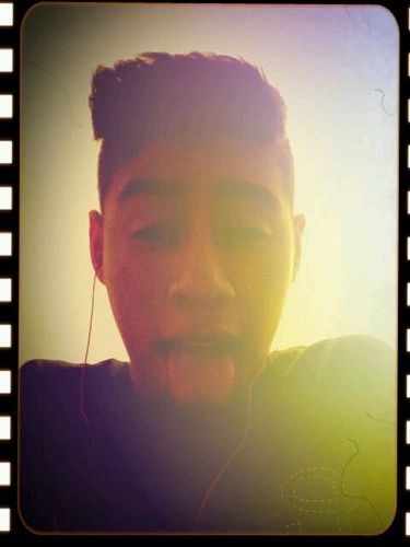 sígueme  &  te sigo así de fácil :33