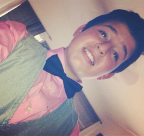 ✨Freshman✨ 
★ Kik me?Epic_Andy_699★ 
♚Sleeping with Sirens ♛Pierce The Veil(: Follow me on Ig(: @andy_burciaga