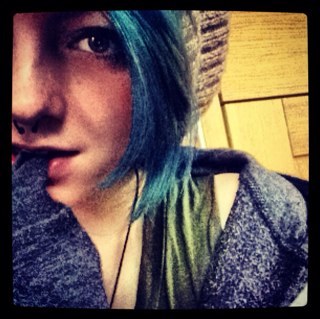 Single-broken-alone-bi-follow me-dm me-tweet me