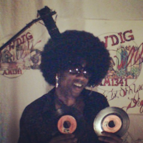 DISCO KIDD PROUD SPONSOR OF HUMAN RIGHTS WORLDWIDE THRU FUNKY MUSIC YA DIGG.