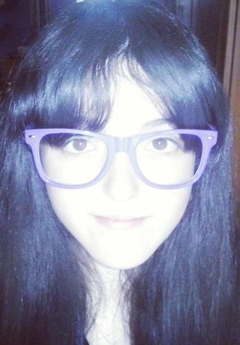 seguirme en mi otro twitter @lauramenendez2 ; YO LE QUERIA
