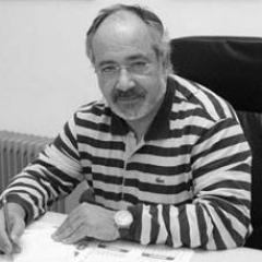 Preciso de um tacho ali para os lados de Oeiras. A vida não tá fácil para ninguém e o que ganho com a TV  e as novelas não chega para as despesas da Mena.